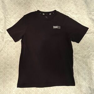 Men’s puma shirt, size M